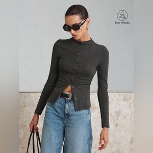 Commense Charcoal Button Down Top
Size Small